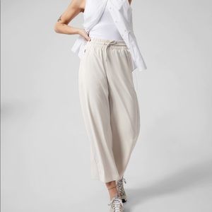 Athleta Avenue Wide Leg Crop Pant